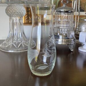 Vintage “New “ Pasabahce 7” Etched Vase!